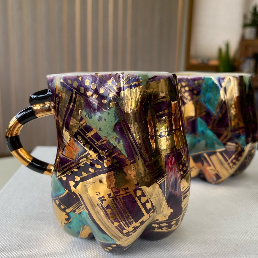 Randy Au signed dated pepper tea cups